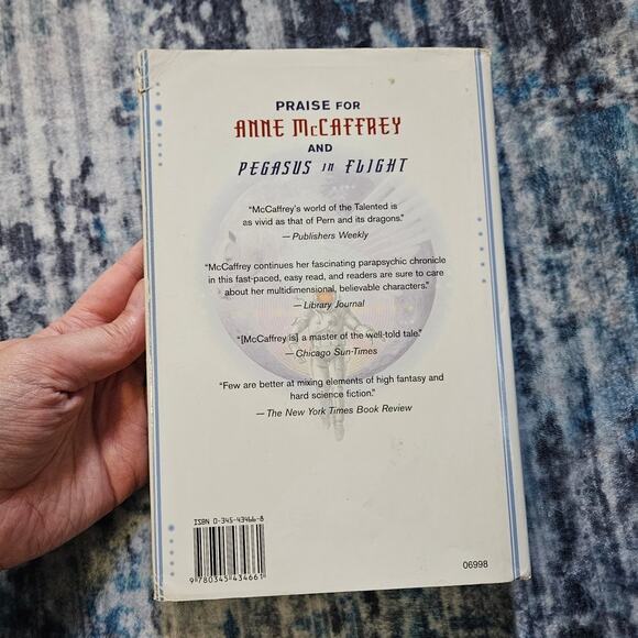 Pegasus in Space by Anne McCaffrey ~ 1st Edition April 2000 ~ Hardcover - Picture 2 of 12